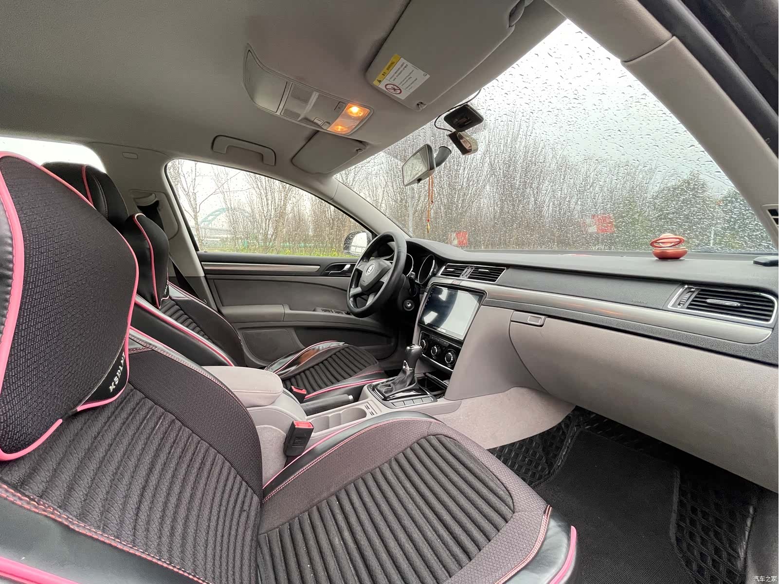 Skoda Superb, 2015 10