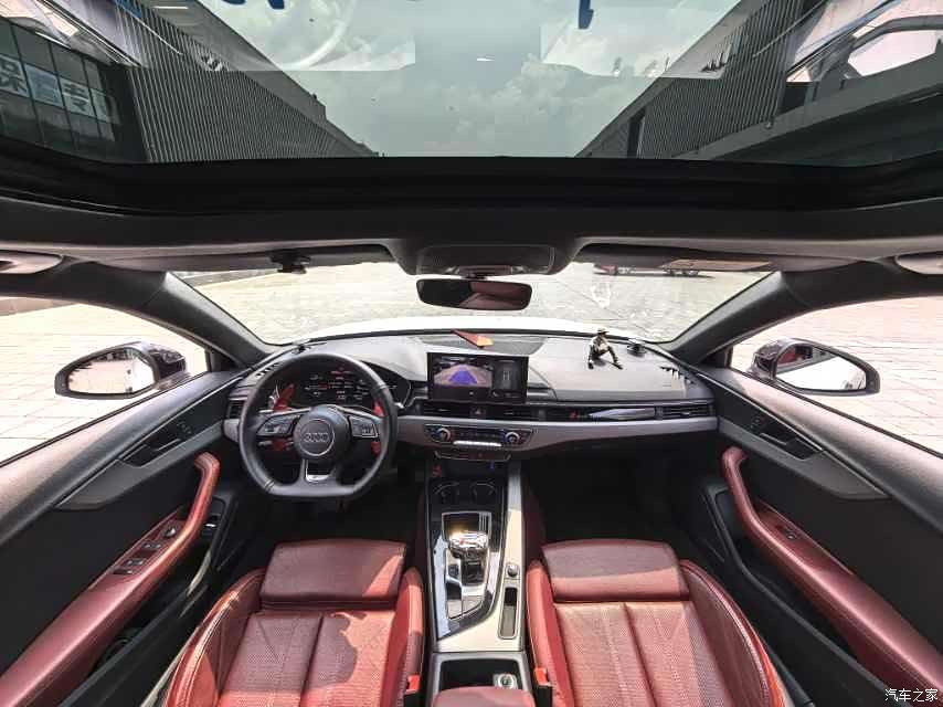 Audi A4L, 2022 7