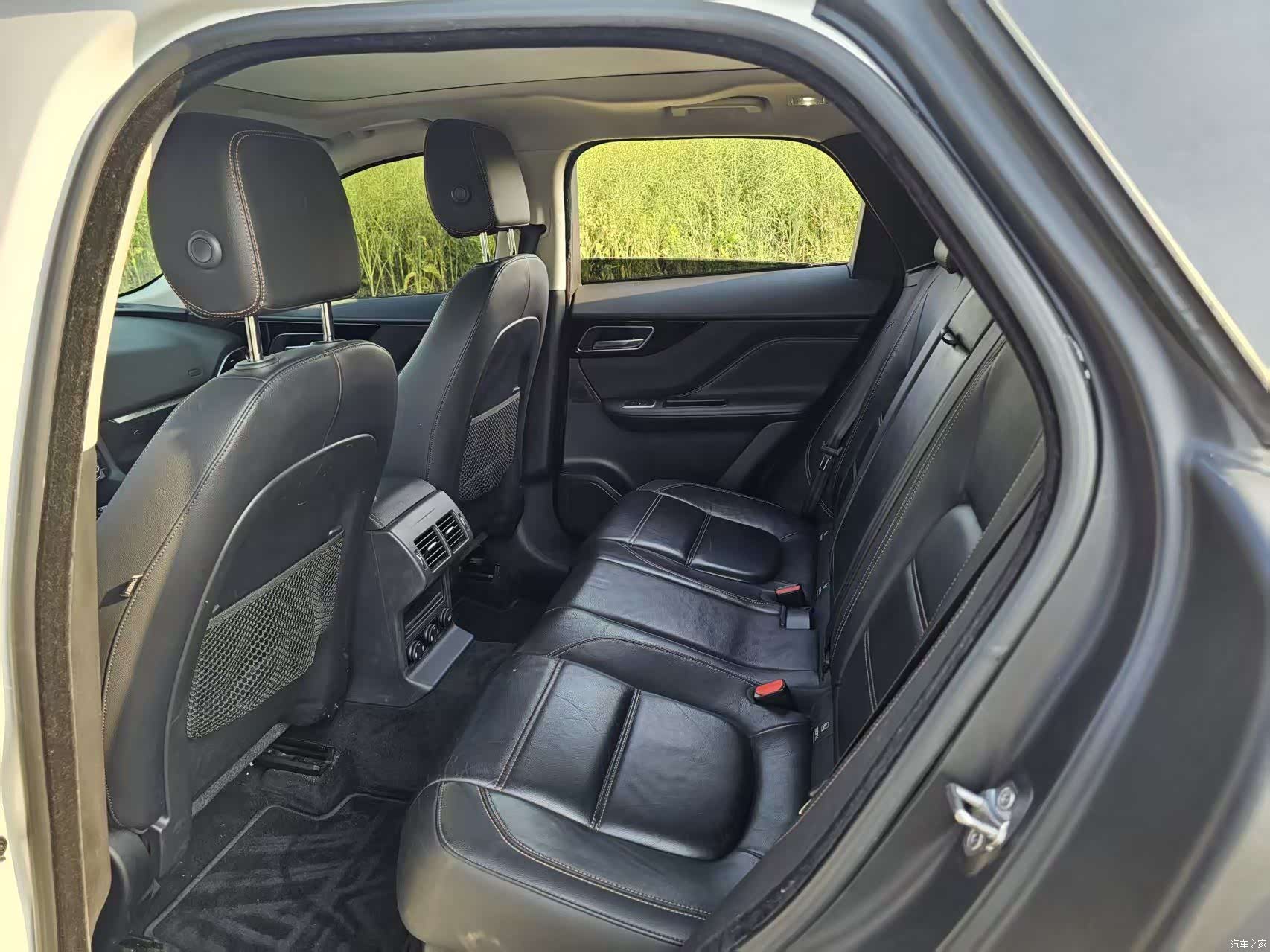 Jaguar F-PACE, 2018 4