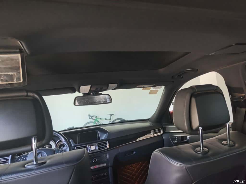 Mercedes-Benz E-Class, 2015 18