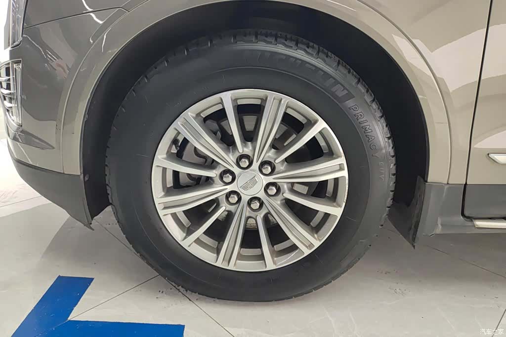 Cadillac XT5, 2018 6