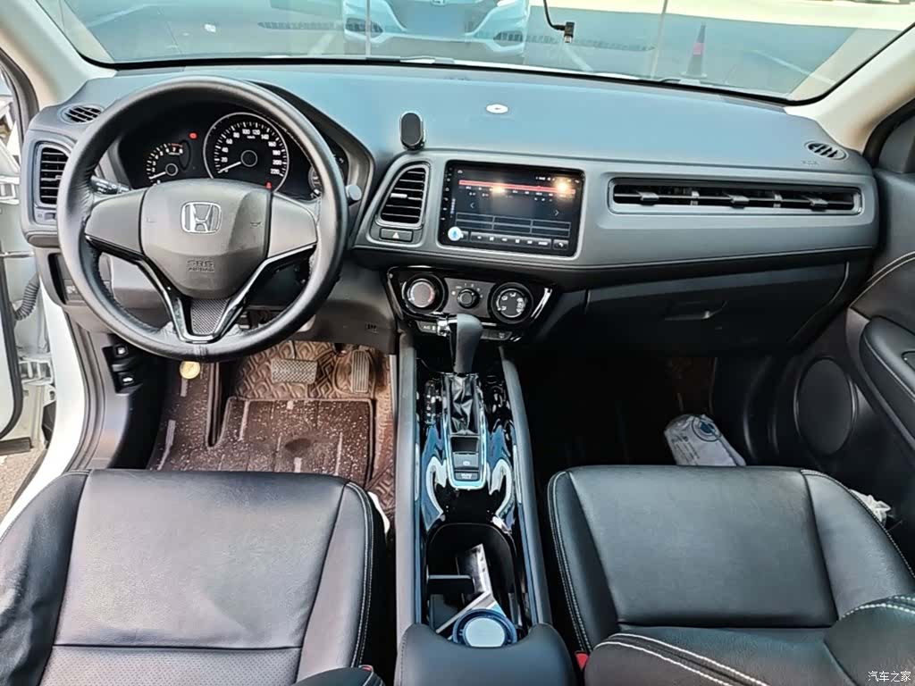 Honda Vezel, 2022 10