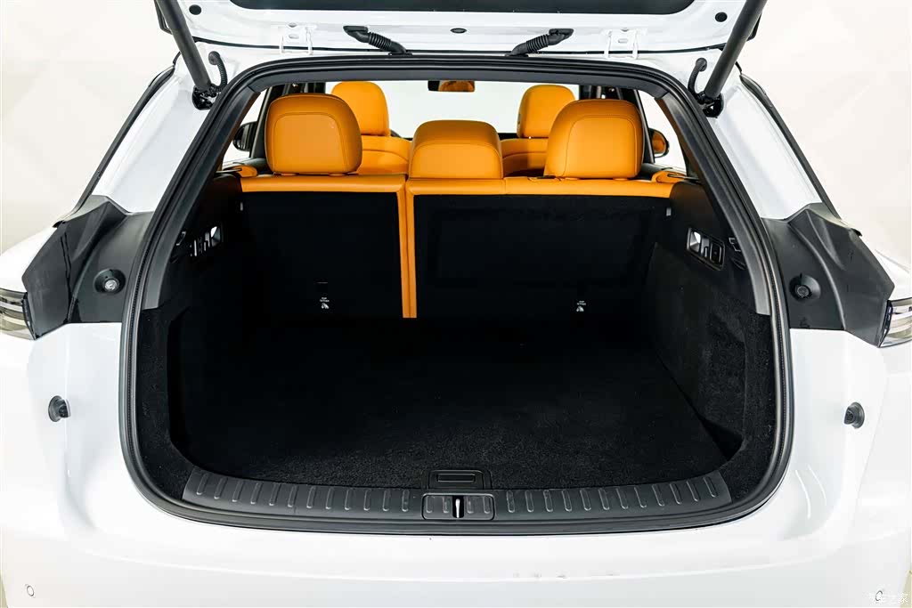 Li Auto i6, 2026 24