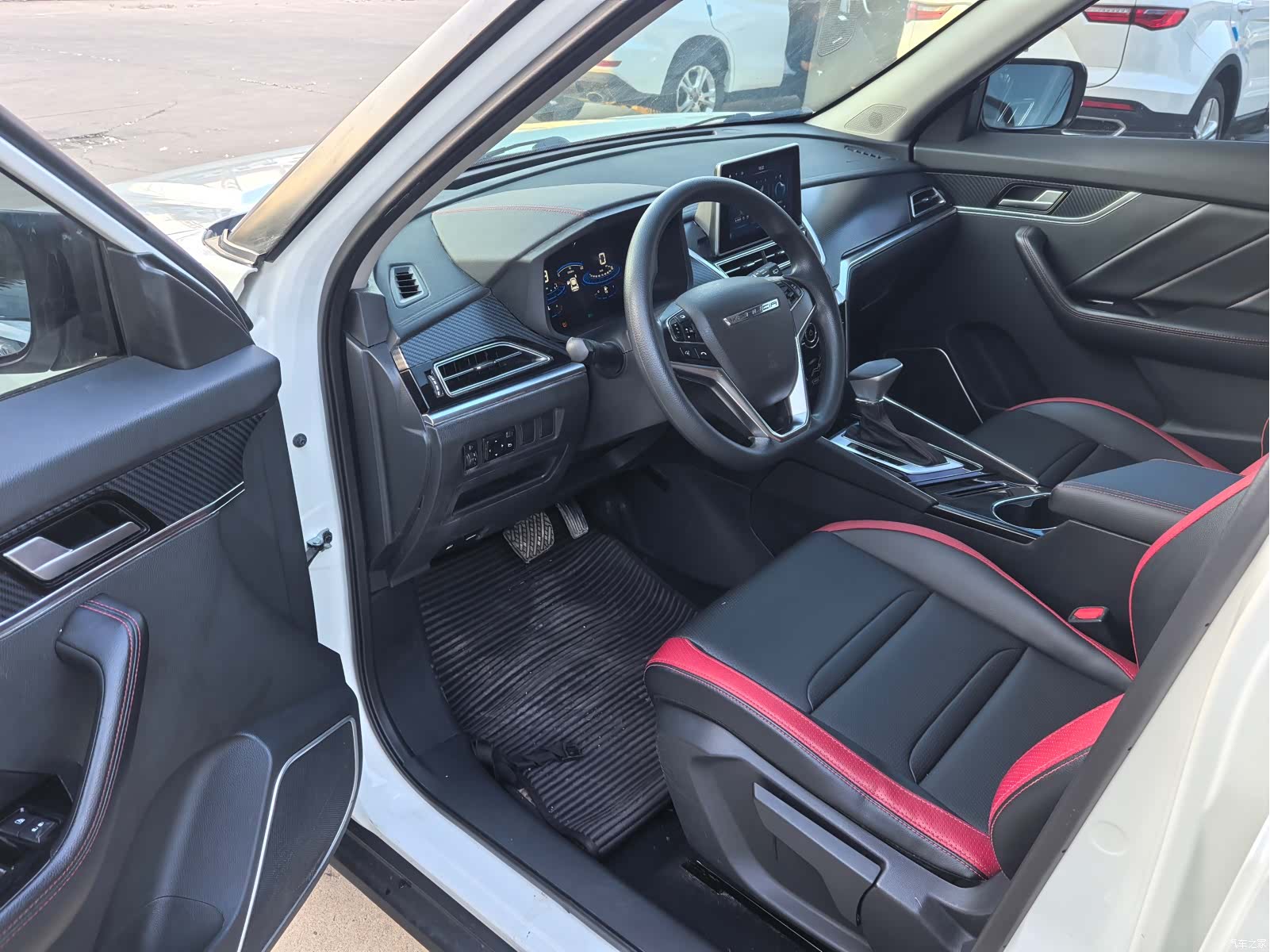 Nissan T60, 2021 10