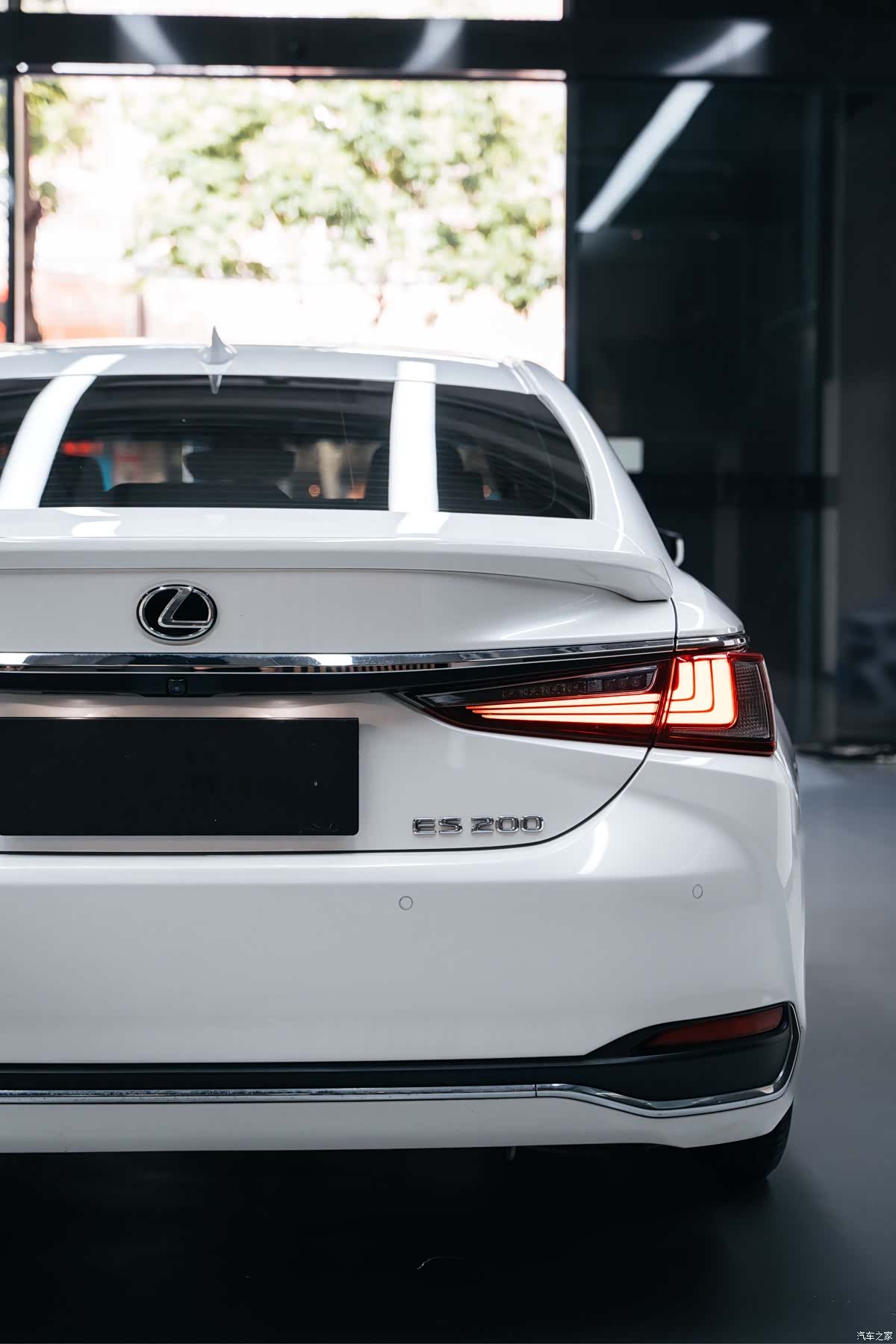 Lexus ES, 2020 6