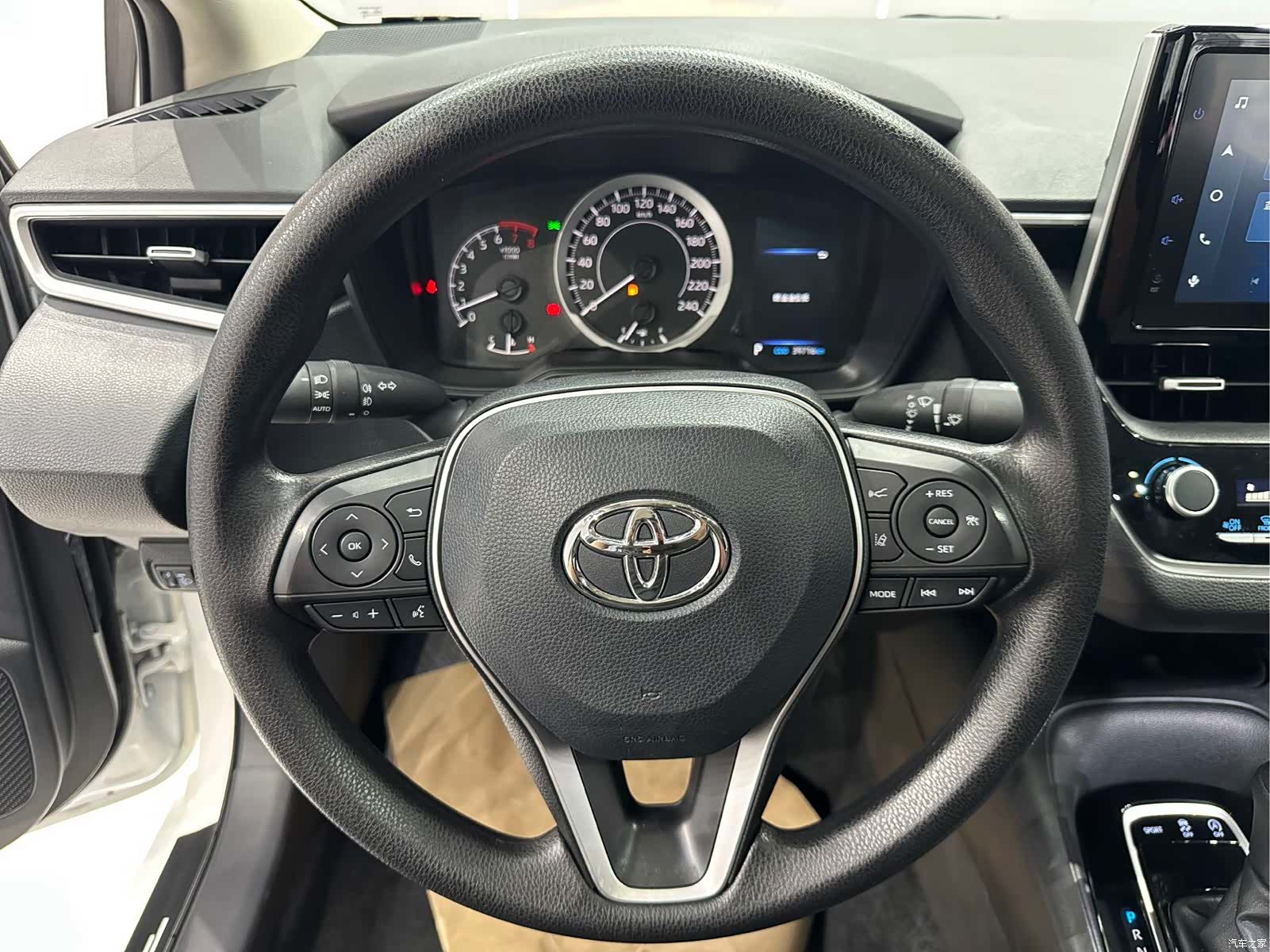 Toyota Corolla, 2022 11