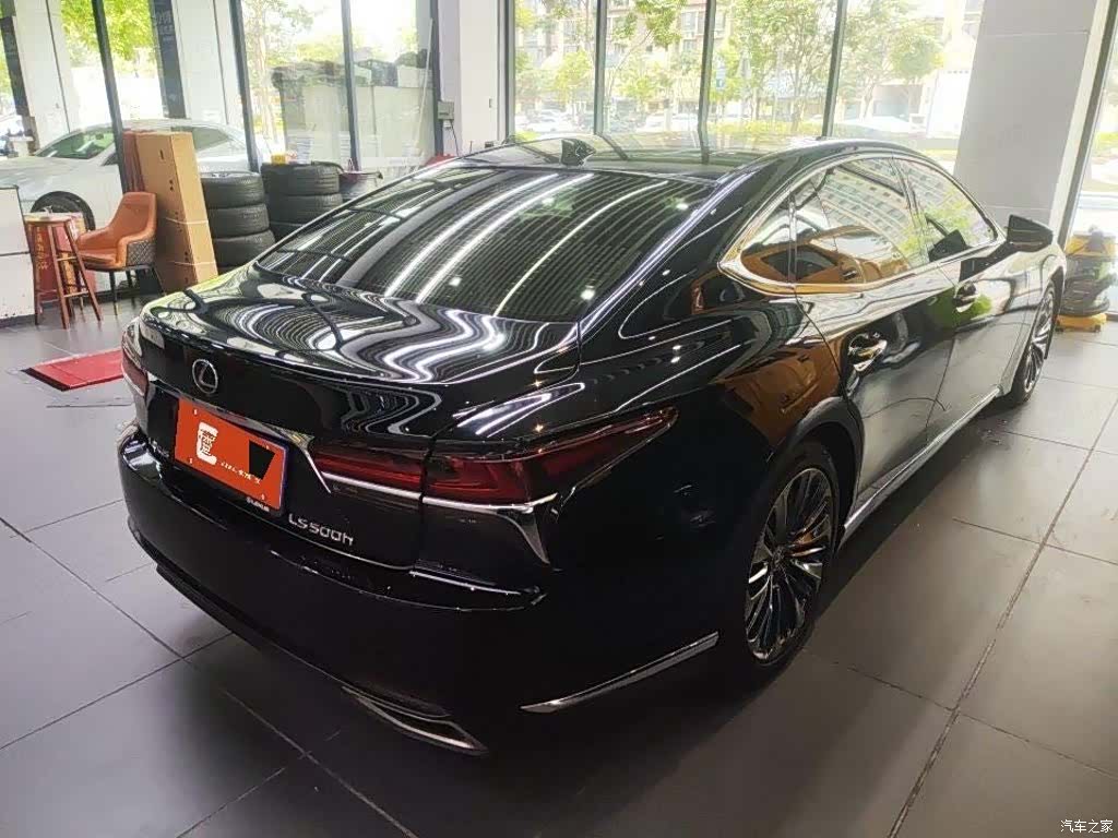 Lexus LS, 2019 2