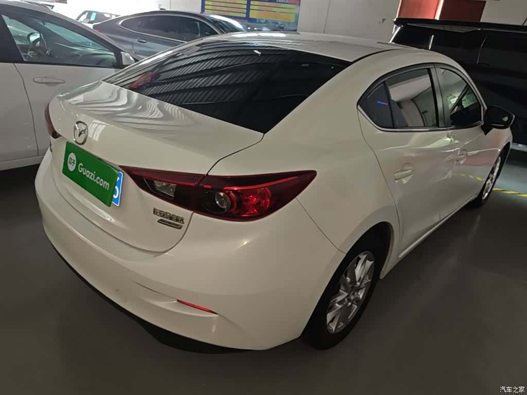 Mazda Mazda3, 2017 7