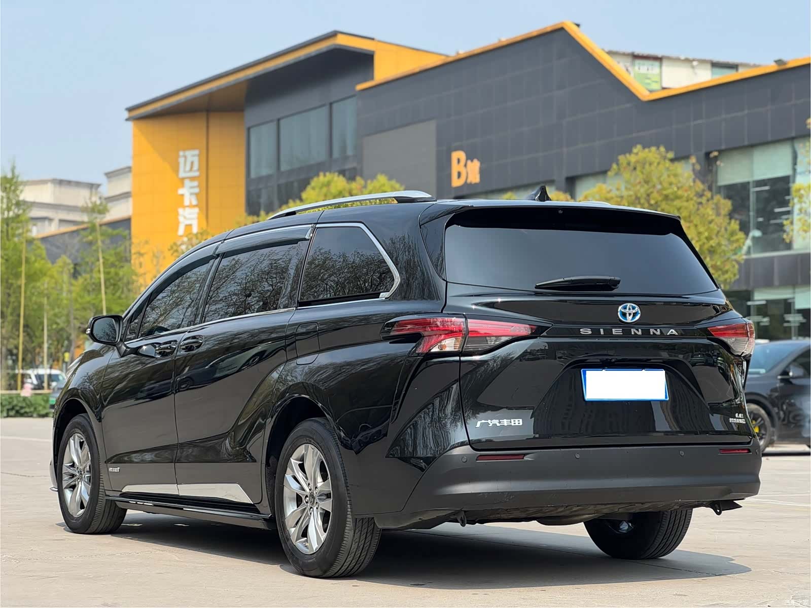 Toyota Sienna, 2023 6