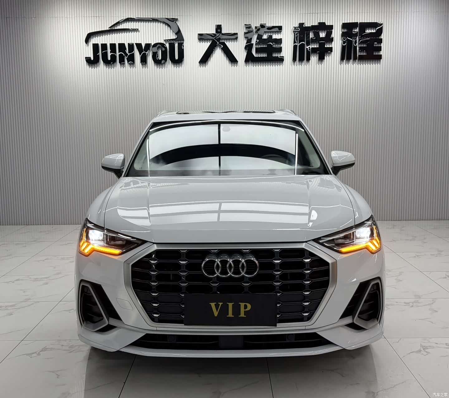 Audi Q3, 2022 2