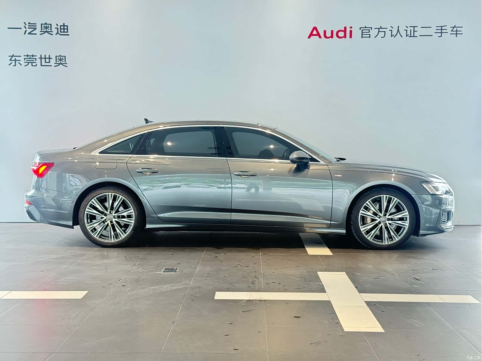 Audi A6L, 2021 3