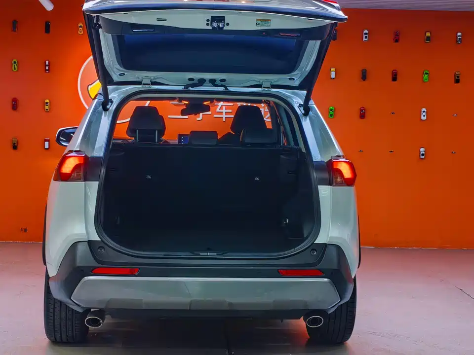 Toyota RAV4 Rongfang