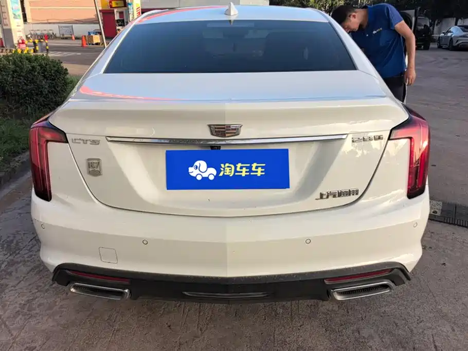Cadillac CT5