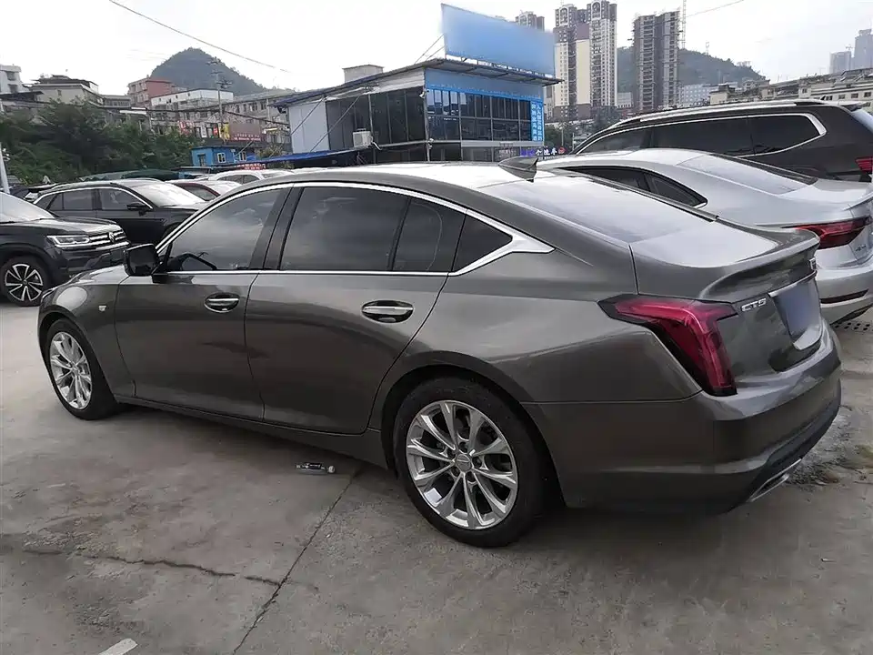 Cadillac CT5