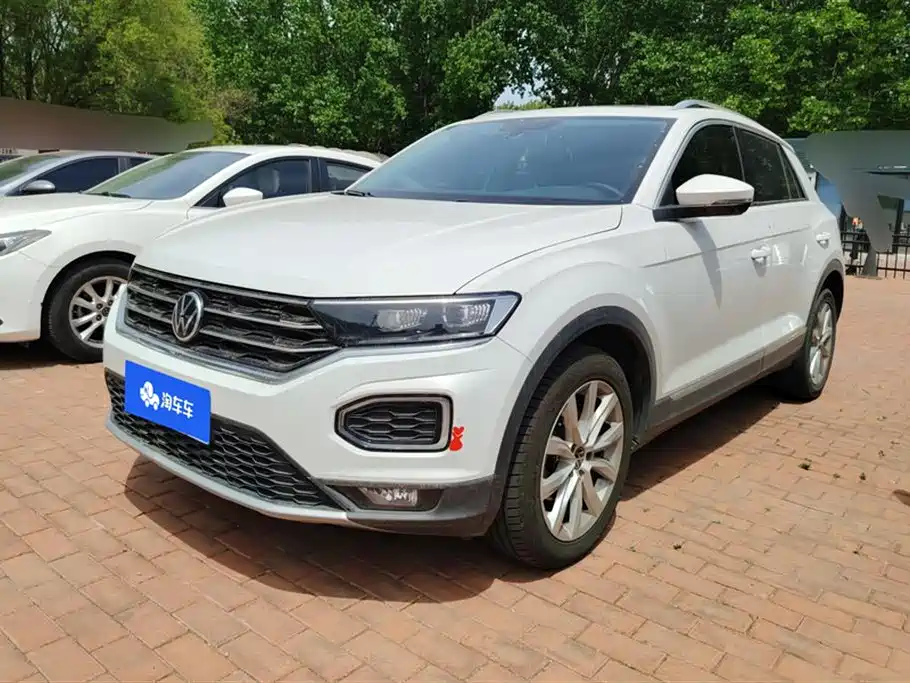 Volkswagen T-ROC exploring Songs