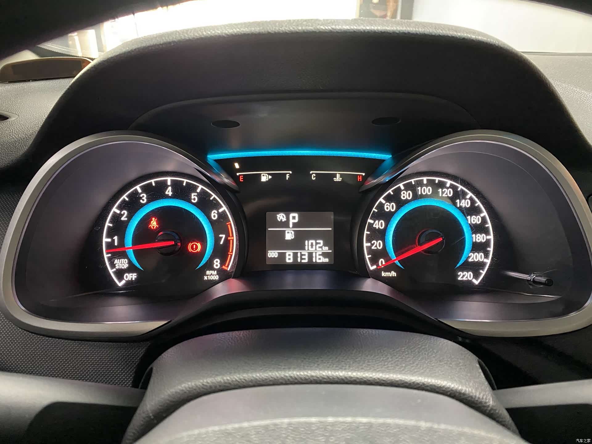 Chevrolet 320, 2019 7