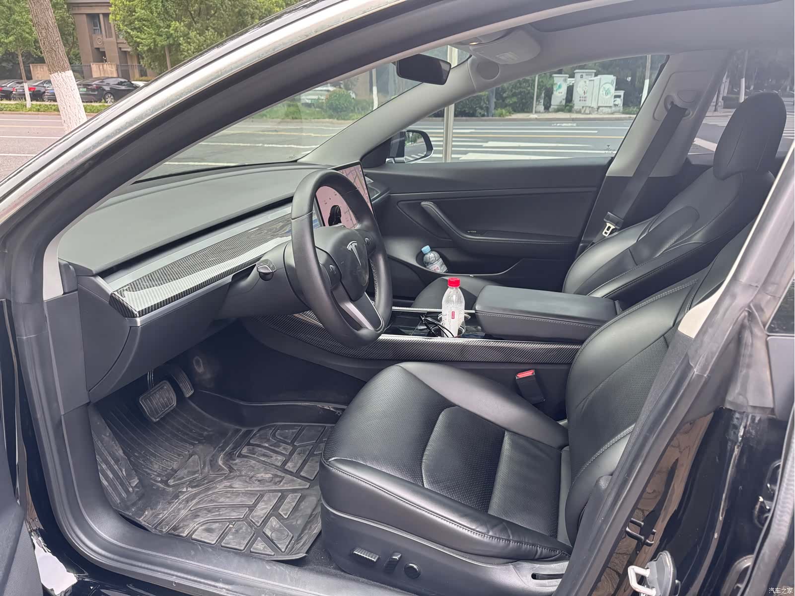 Tesla Model 3, 2020 7