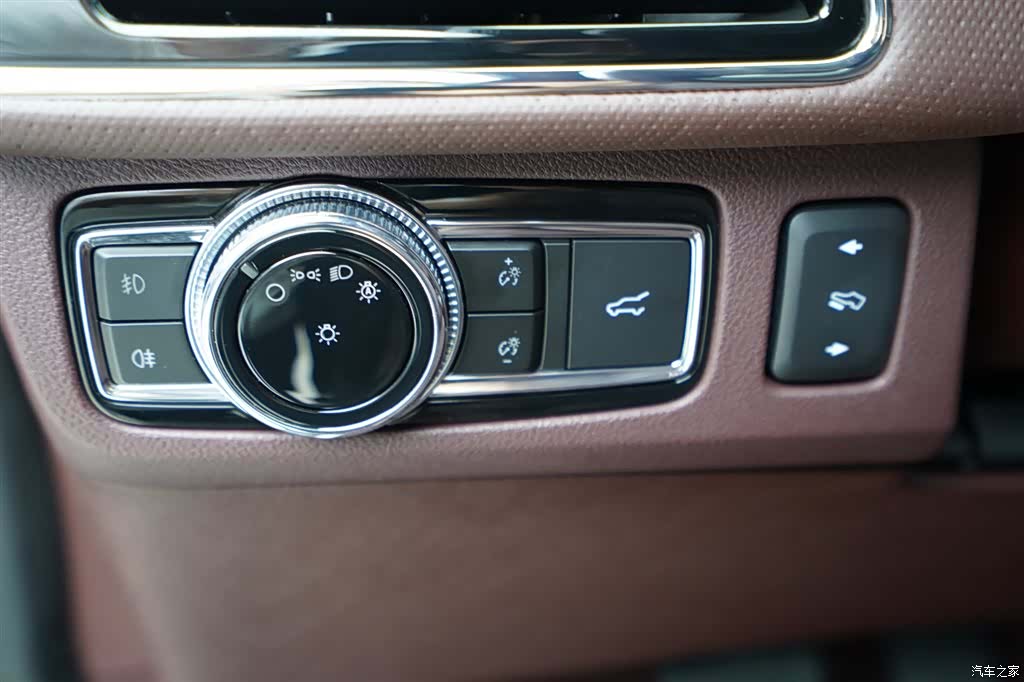 Lincoln Navigator, 2022 6