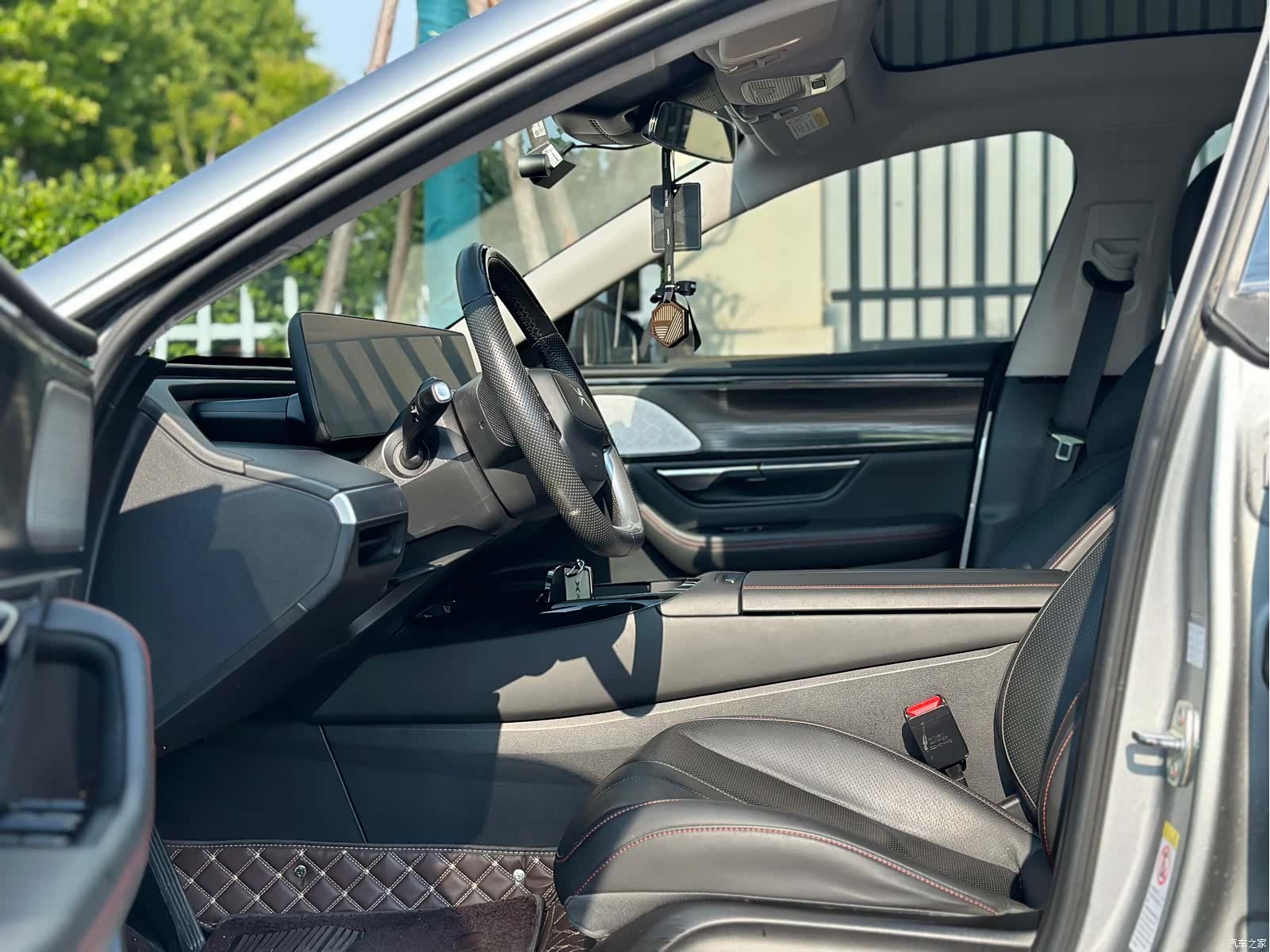 Xpeng P7, 2023 7