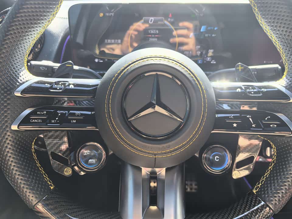 Mercedes-Benz GLB AMG