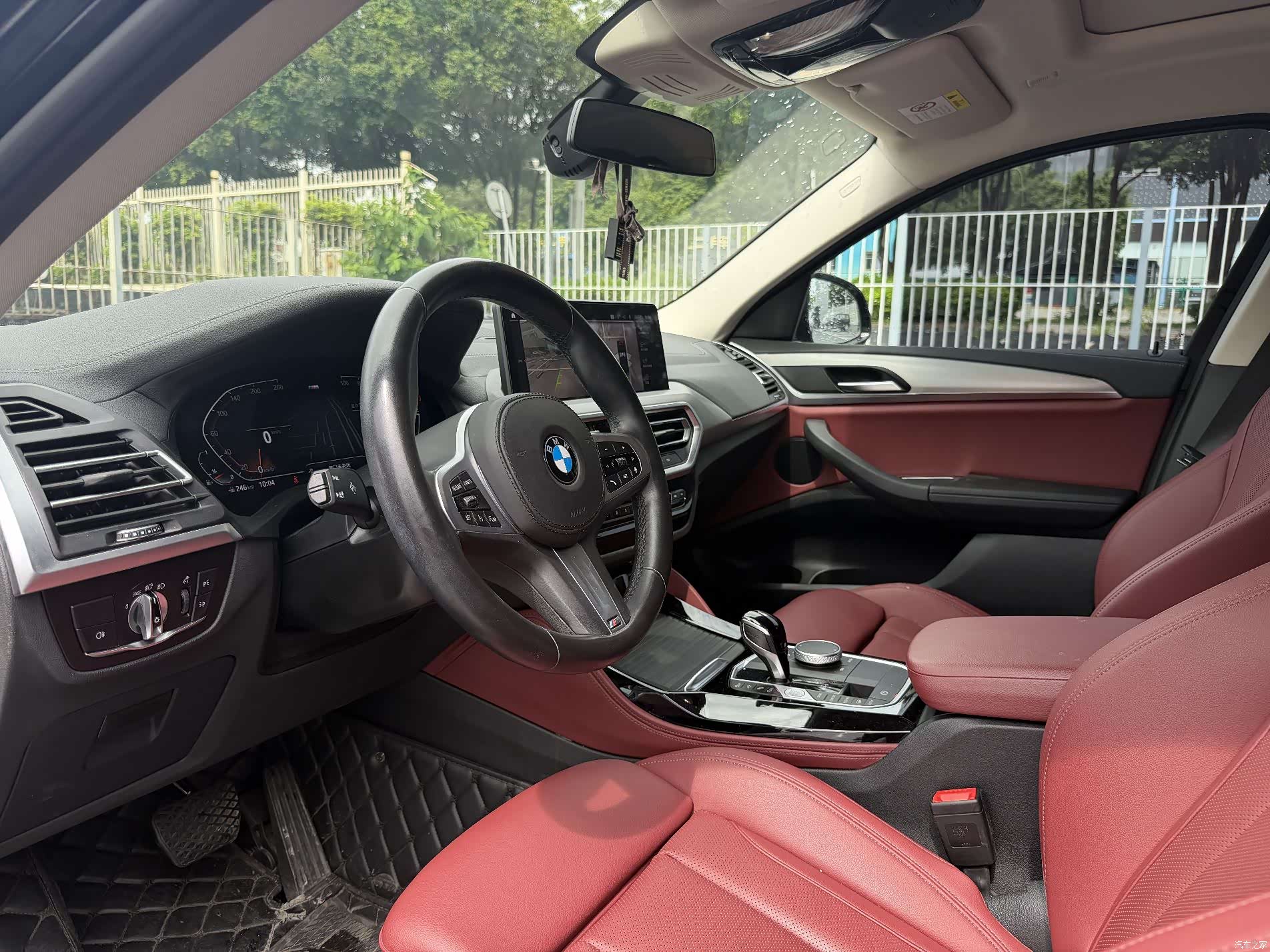 BMW X4, 2022 10