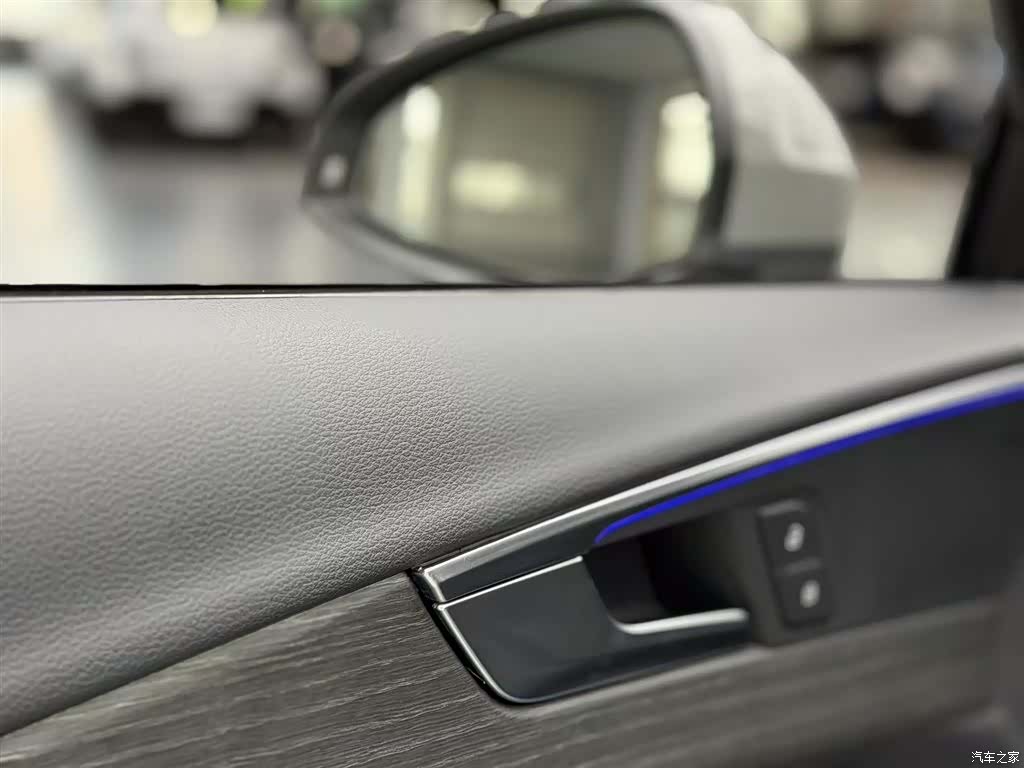 Audi A4, 2021 21