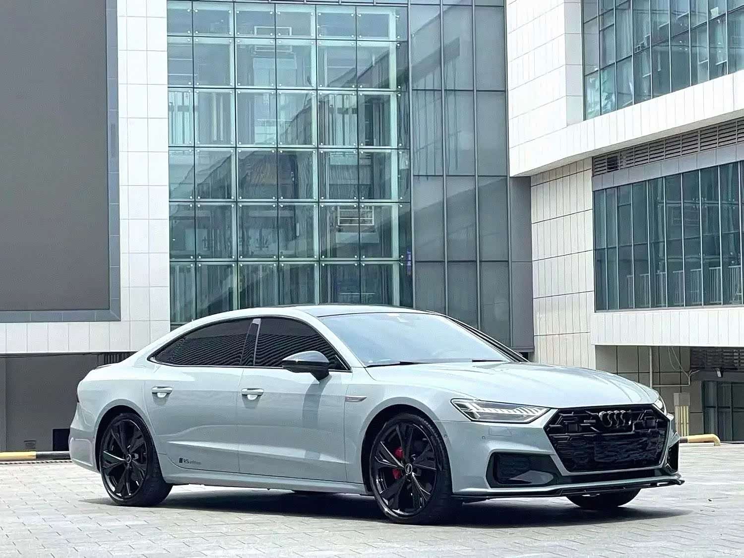 Audi A7L, 2024 3