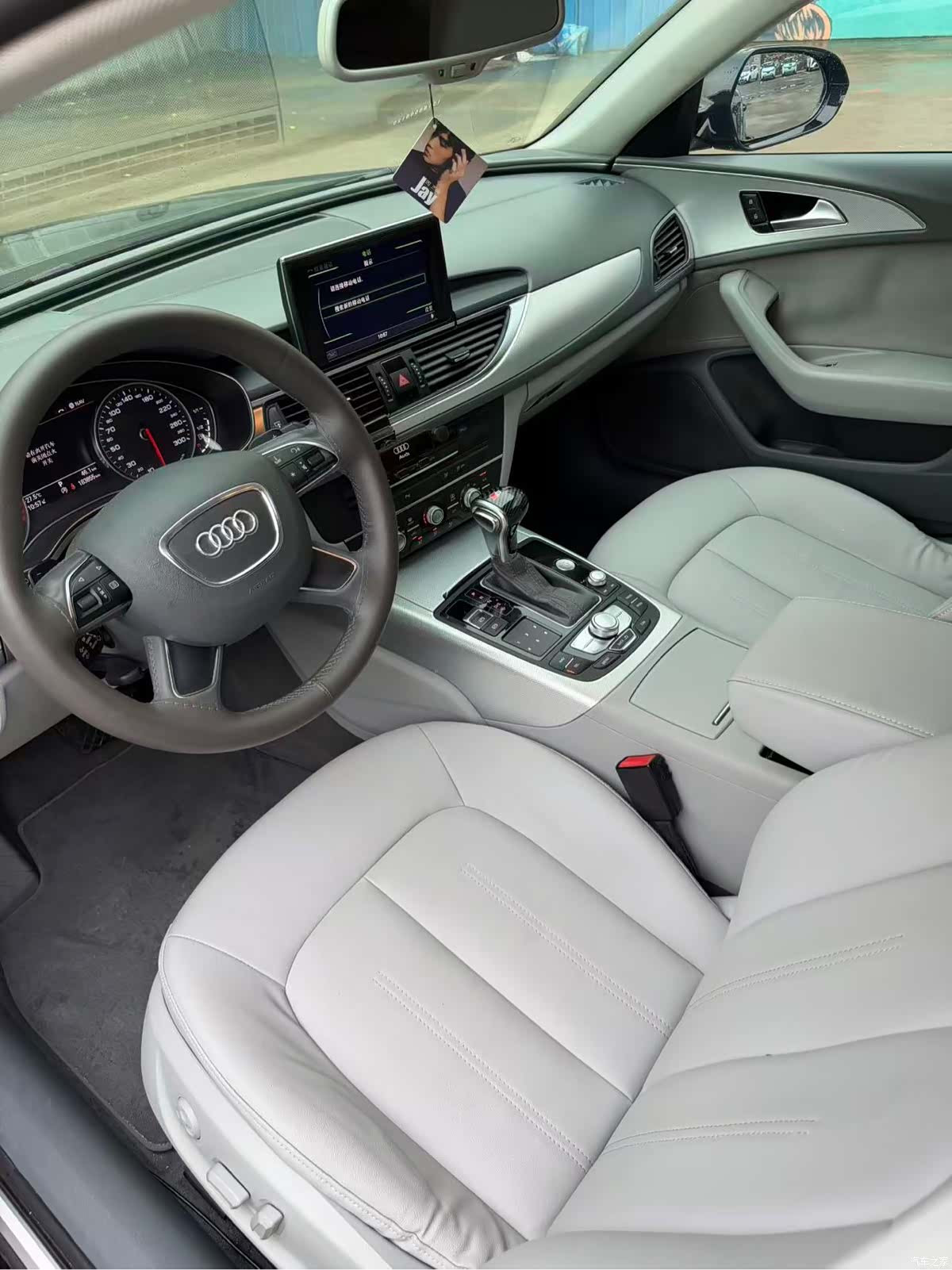 Audi A6L, 2015 8