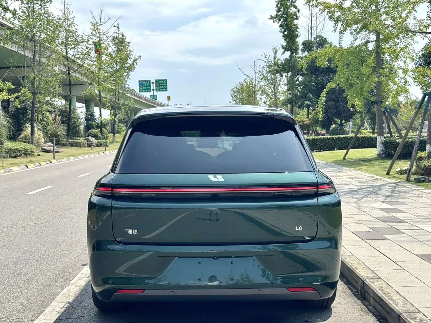 Li Auto L8, 2023 8