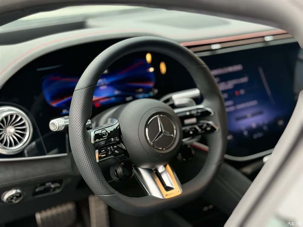 Mercedes-Benz EQS, 2025 8