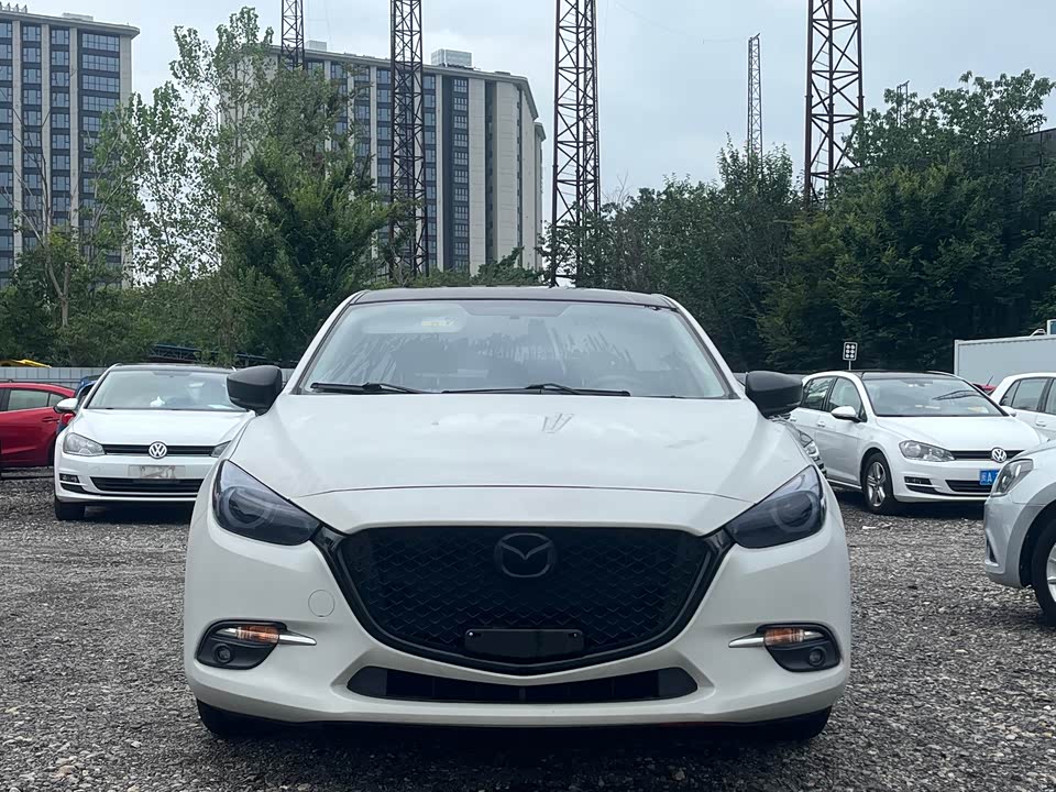 Mazda 3 Angkesaila Mazda 3 Angkesaila