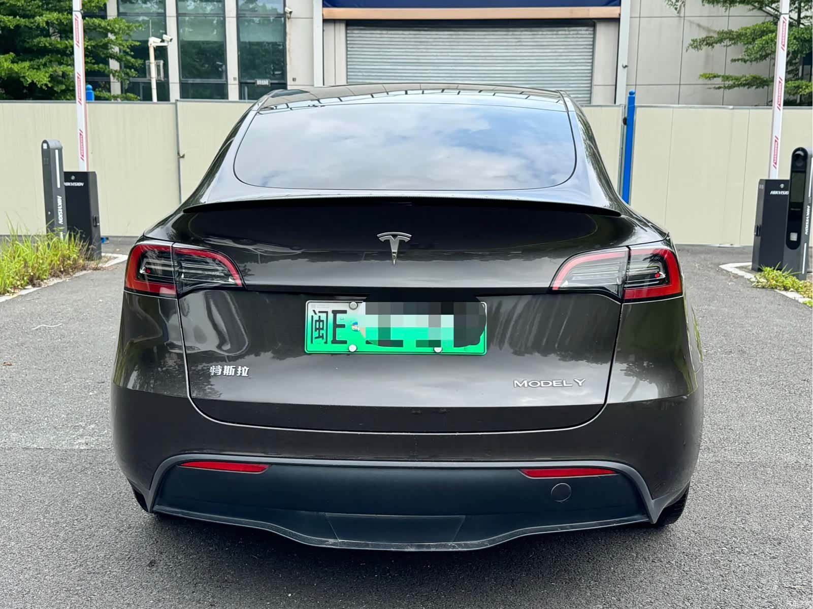 Tesla Model Y, 2023 8