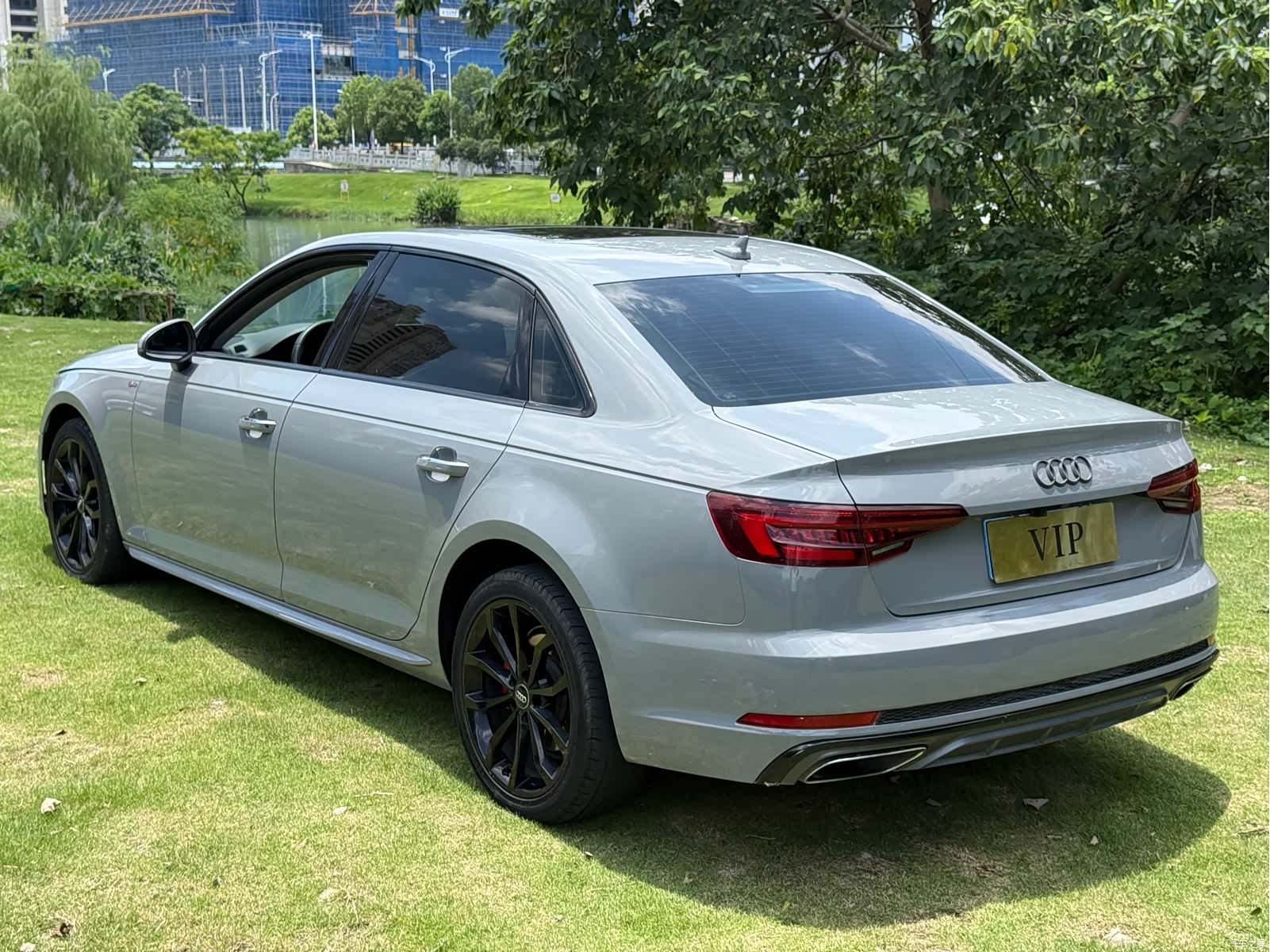 Audi A4L, 2019 6