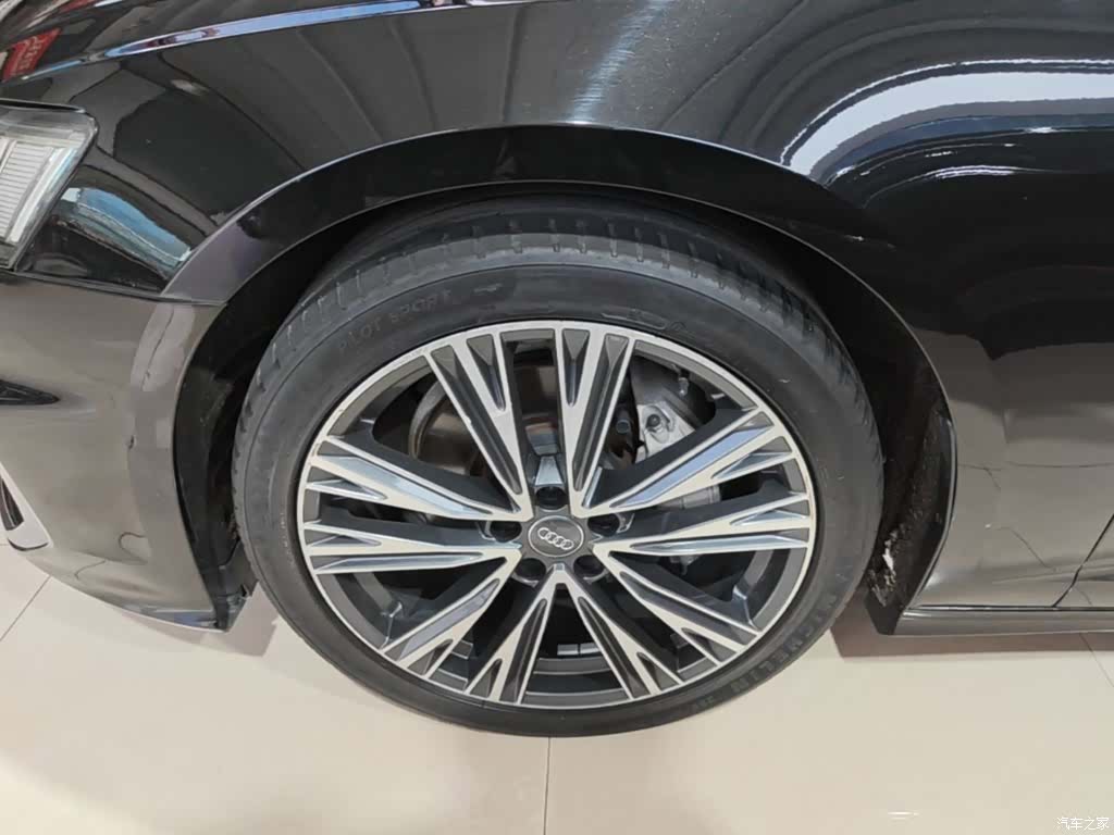 Audi A6L, 2020 23