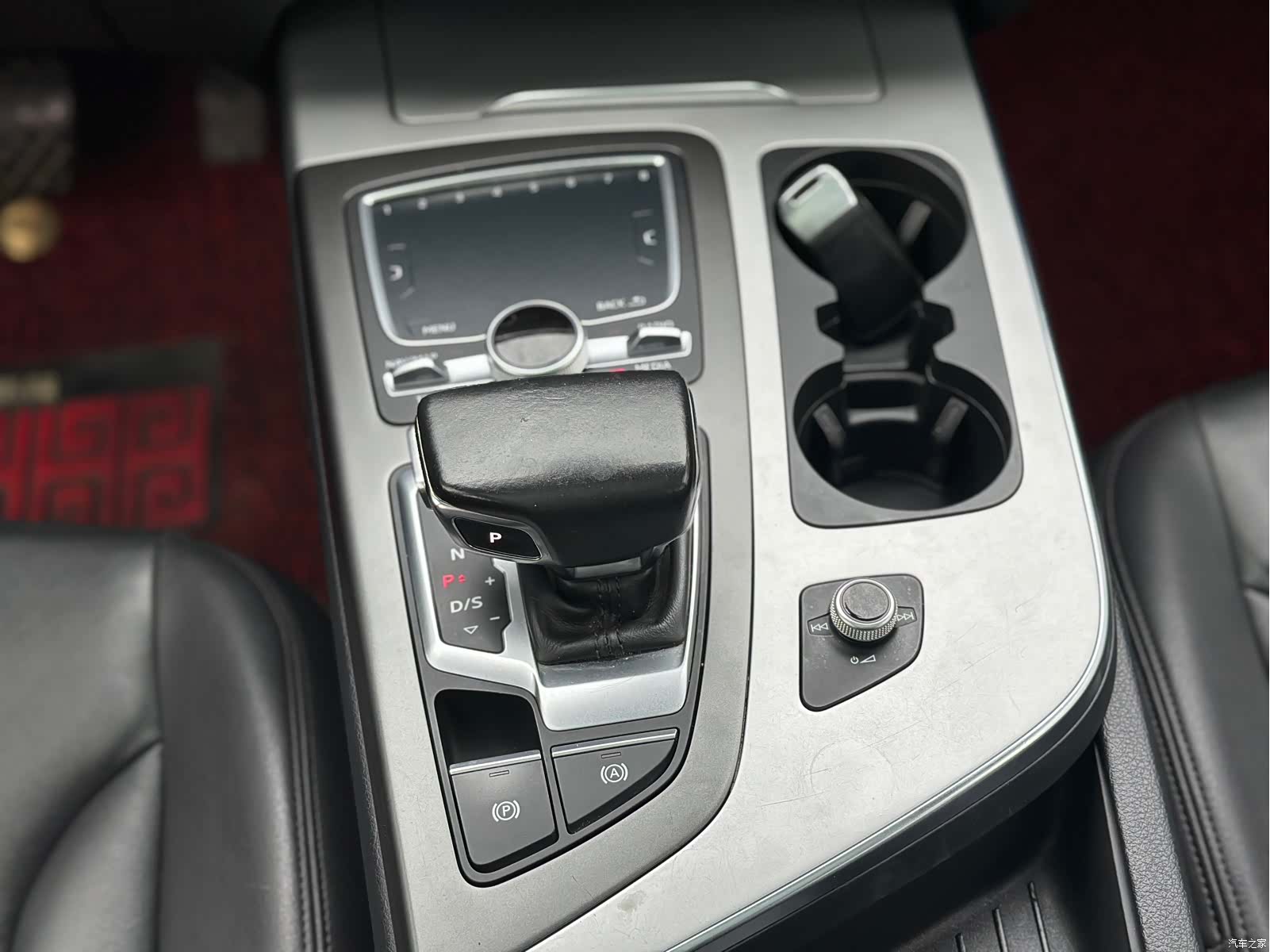 Audi Q7, 2017 24
