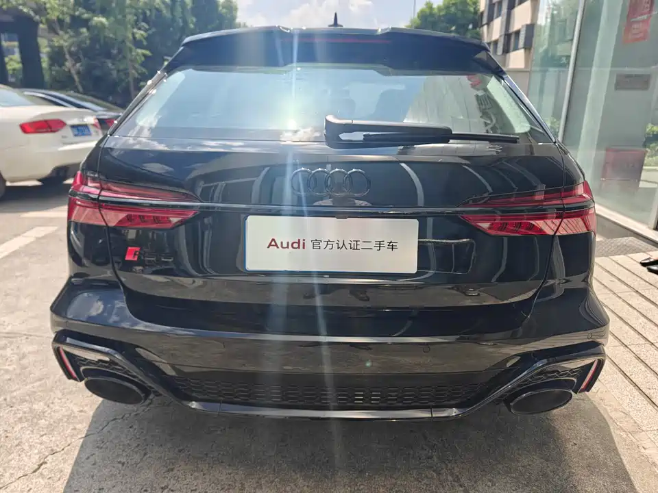 Audi RS 6 Audi RS 6