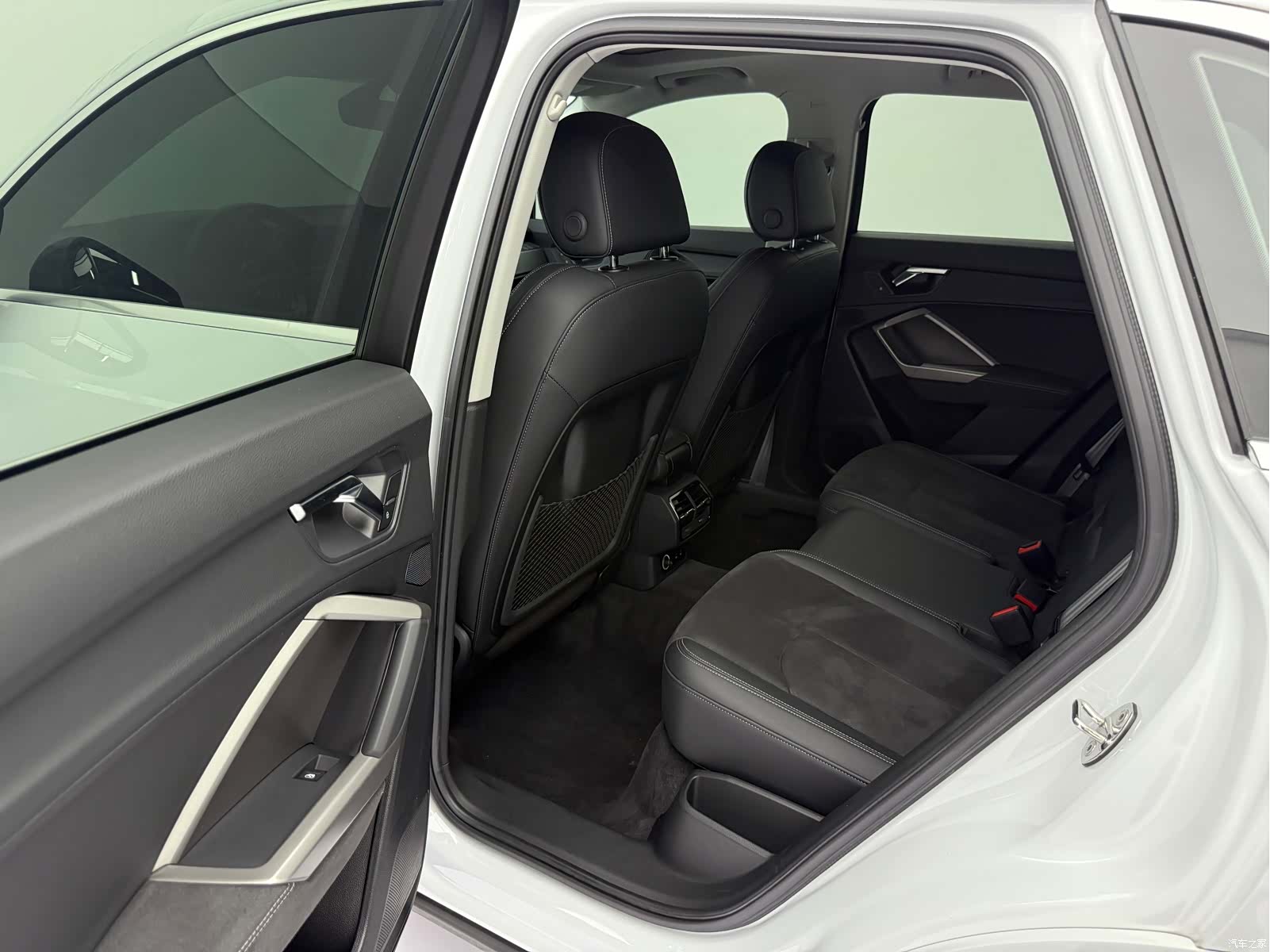 Audi Q3, 2022 15
