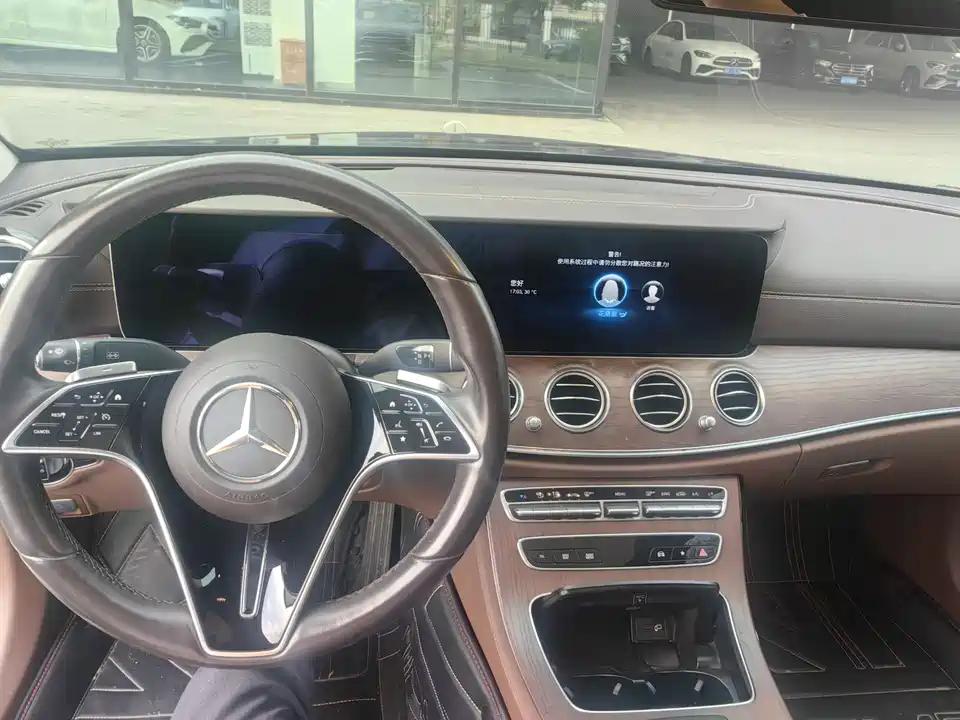 Mercedes-Benz E-class Mercedes-Benz E-class