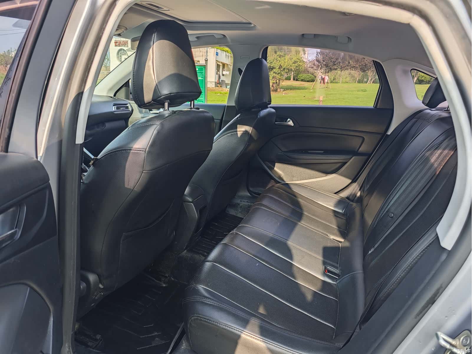 Peugeot 308, 2019 6
