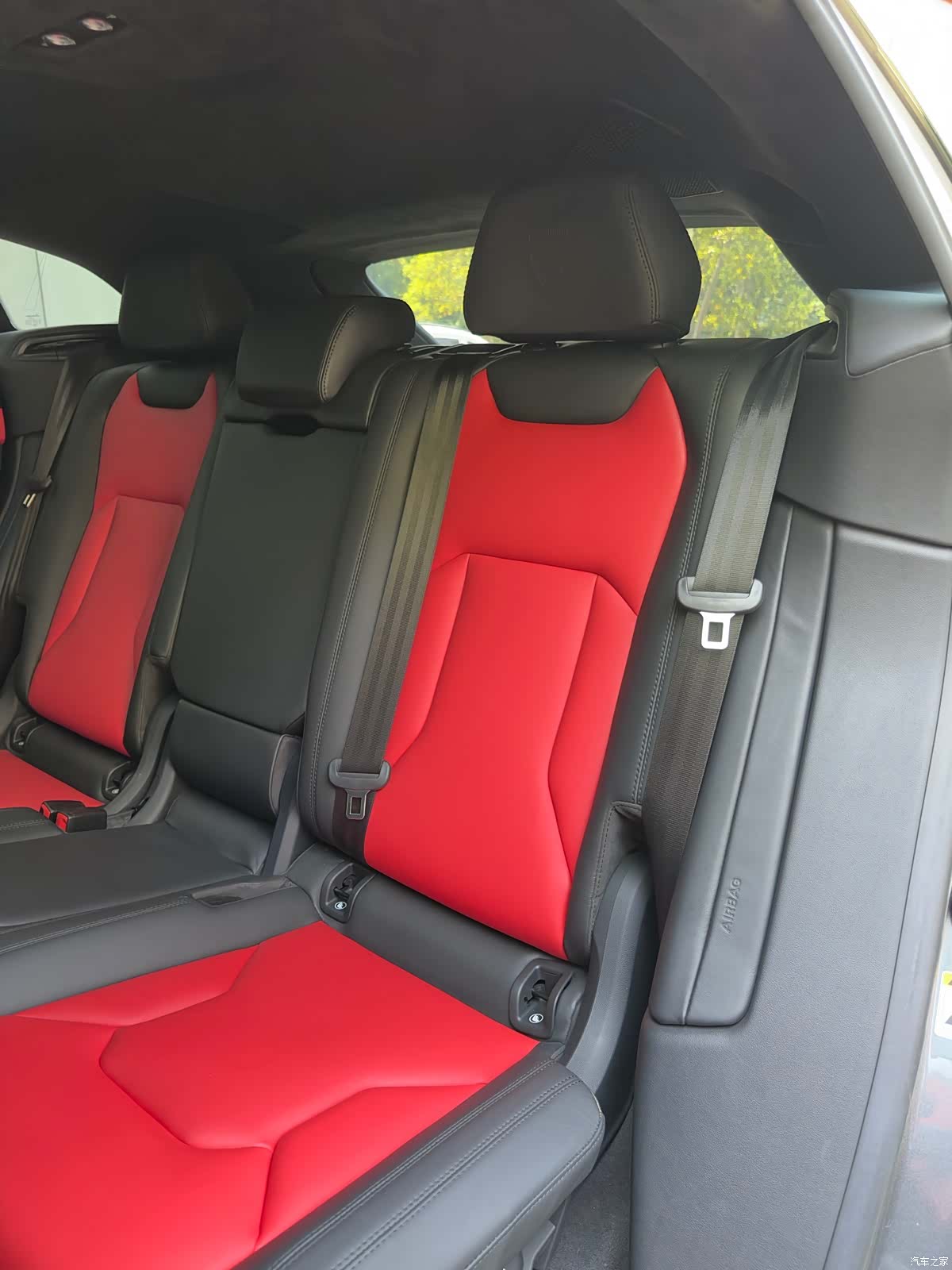 Lamborghini Urus, 2019 17