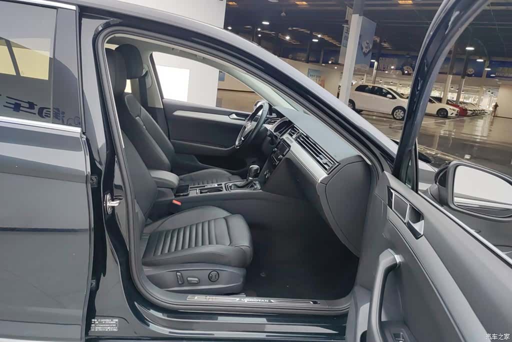 Volkswagen Magotan, 2018 8