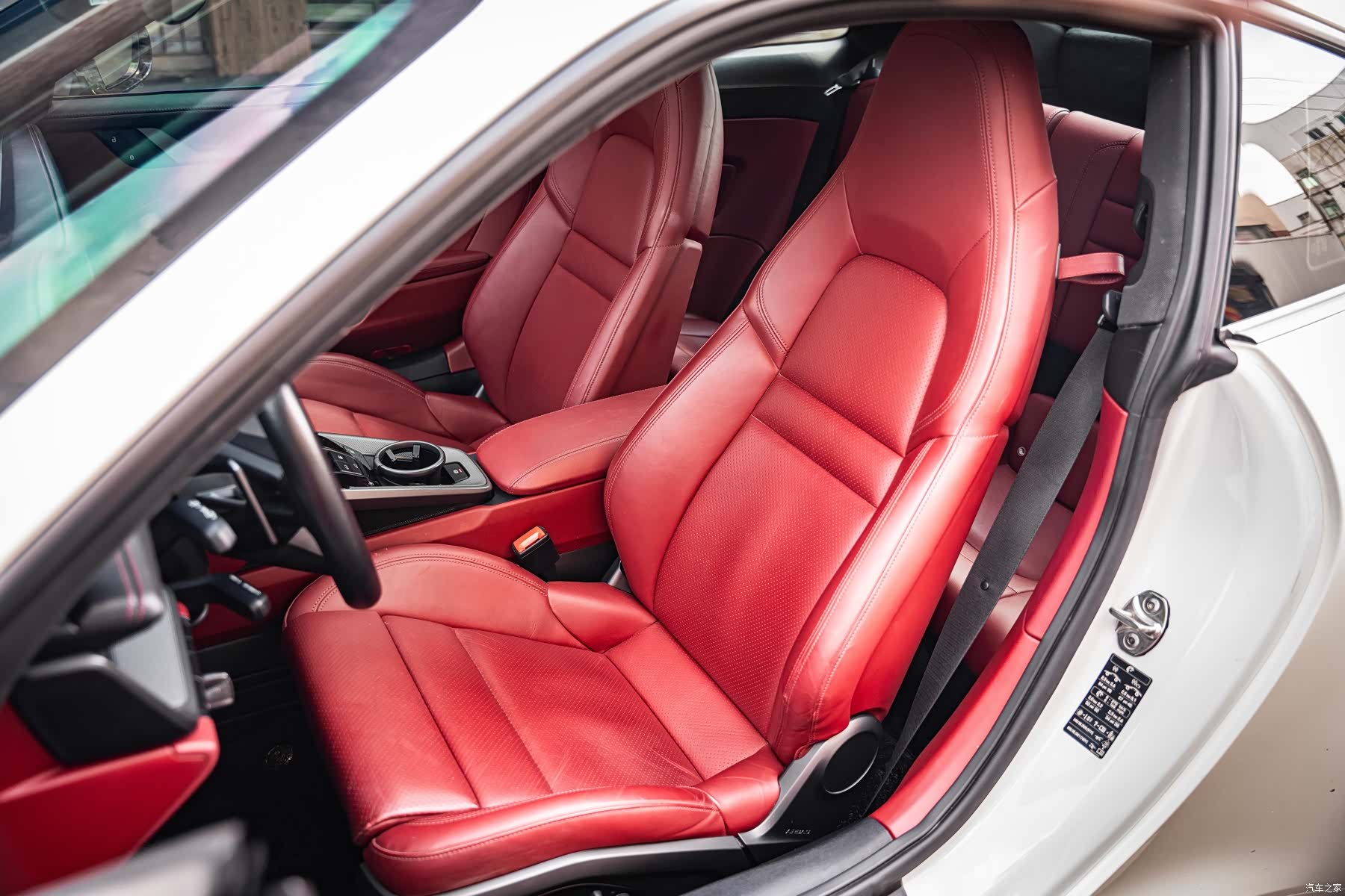 Porsche 911, 2023 17