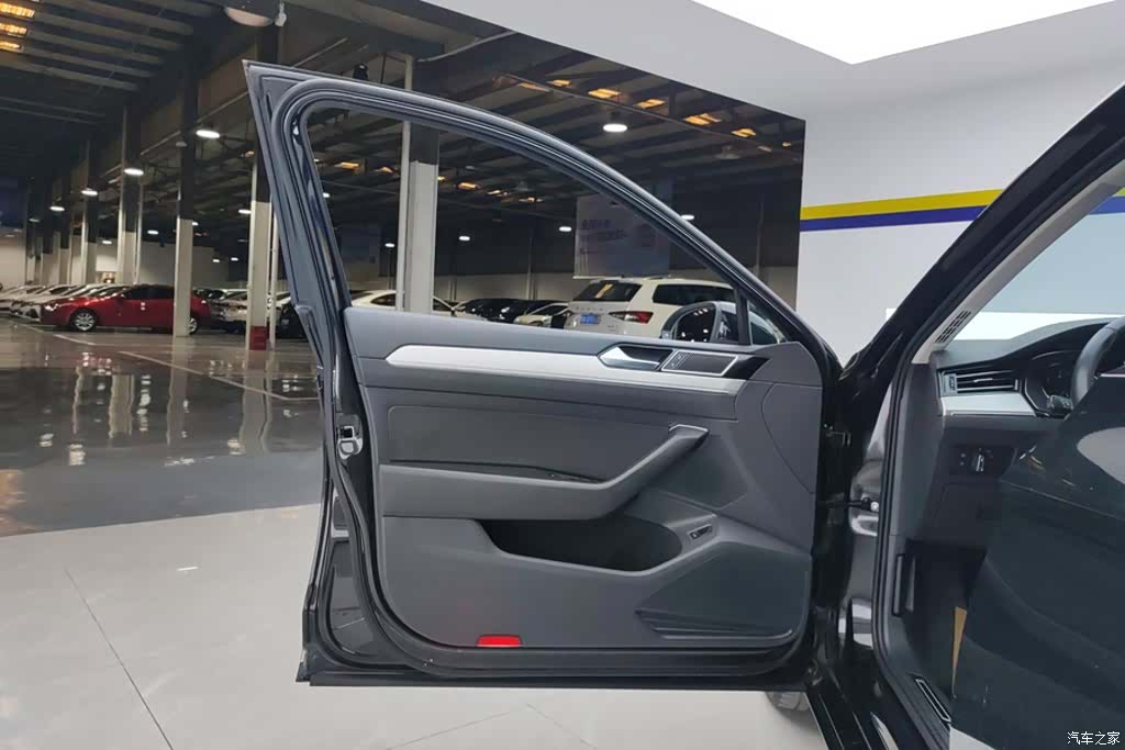Volkswagen Magotan, 2018 7