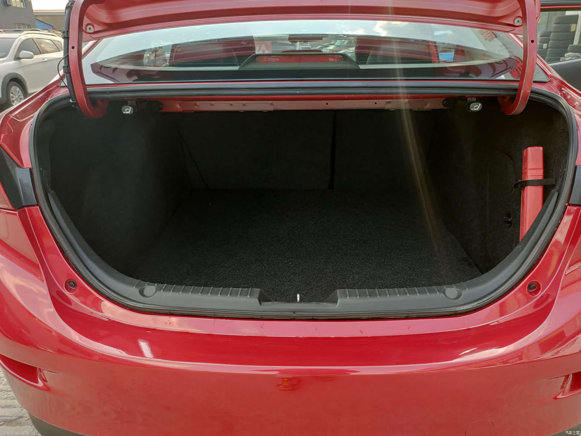 Mazda Mazda3, 2016 10
