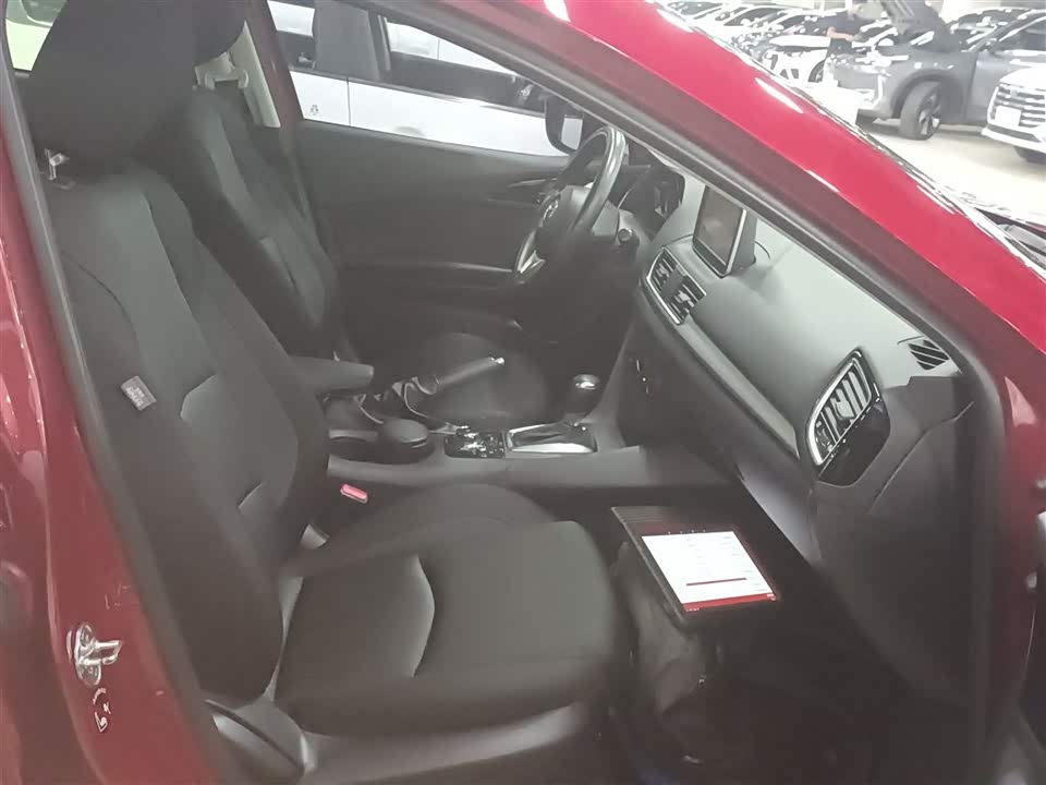 Mazda 3 Angkesaila Mazda 3 Angkesaila