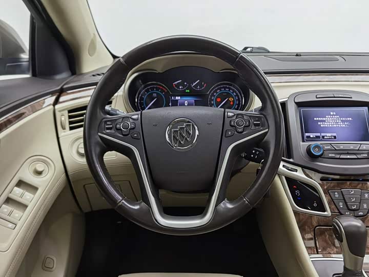 Buick LaCrosse 2013 2.4L SIDI ling xian Комфорт