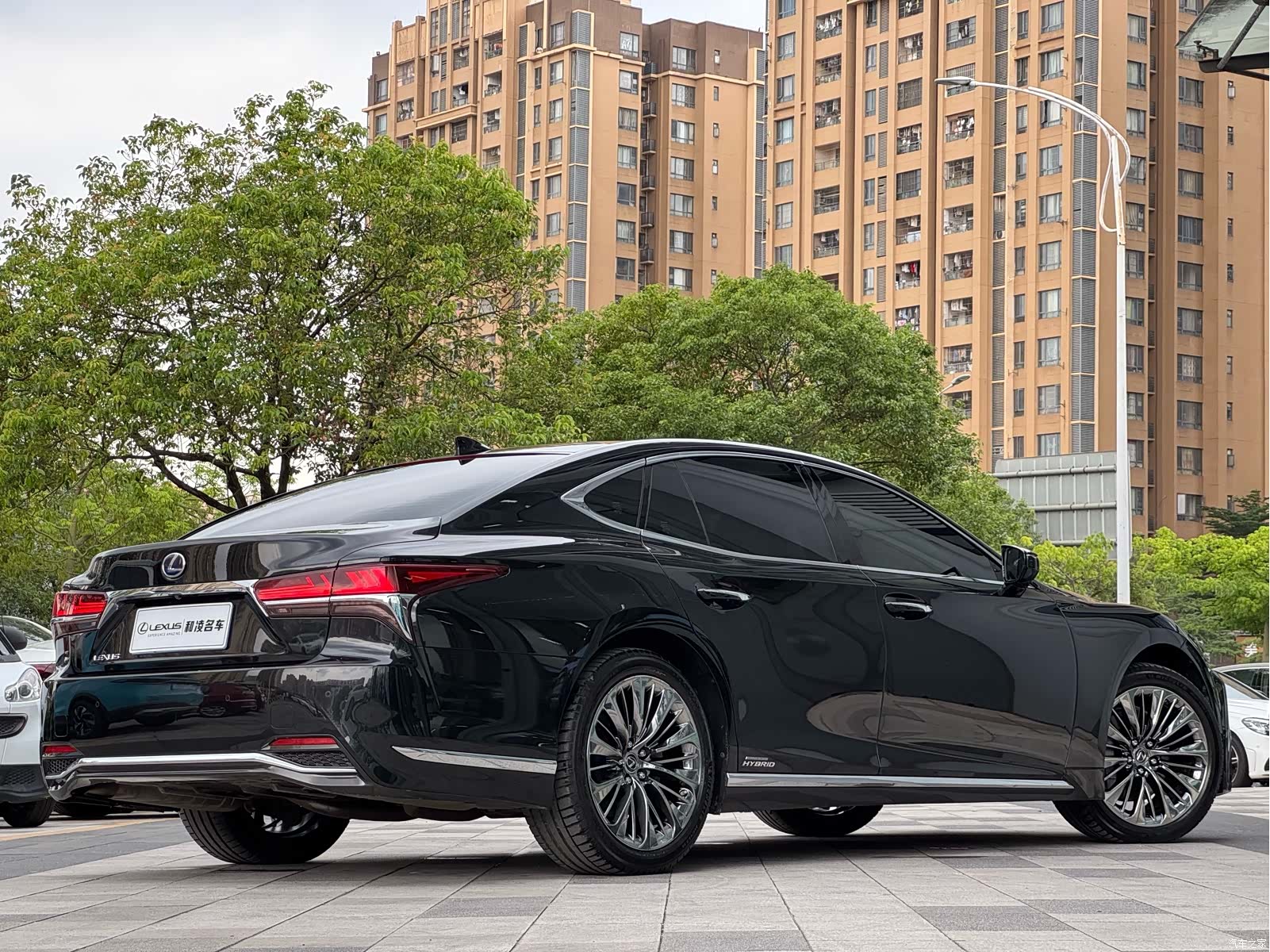 Lexus LS, 2019 6