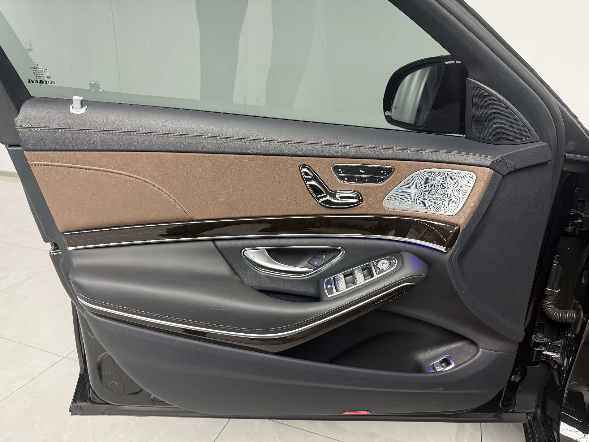 Maybach S-Class, 2019 все фото