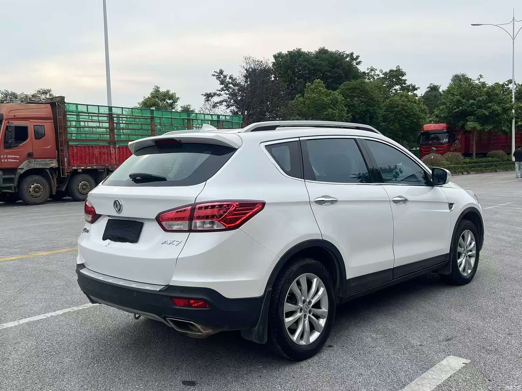 DongFeng AX7, 2015 6
