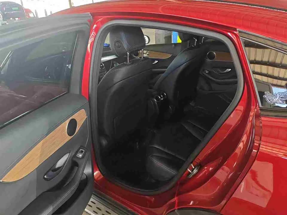 Mercedes-Benz GLC Coupe Mercedes-Benz GLC Coupe